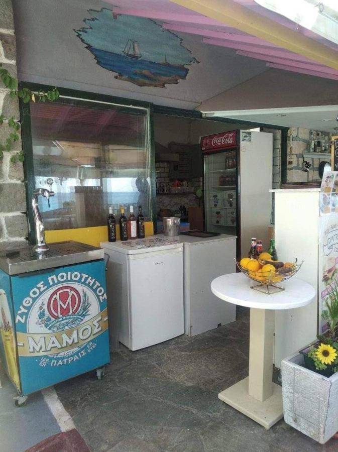 Ammoudia Rooms Agia Marina  Екстер'єр фото