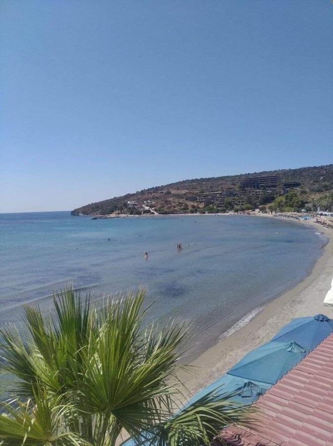 Ammoudia Rooms Agia Marina  Екстер'єр фото