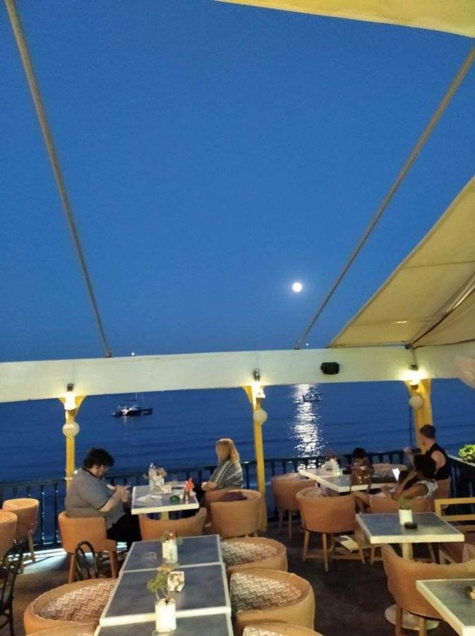 Ammoudia Rooms Agia Marina  Екстер'єр фото