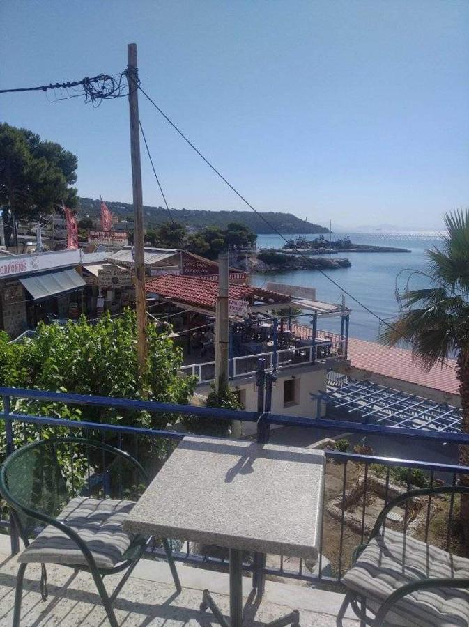 Ammoudia Rooms Agia Marina  Екстер'єр фото