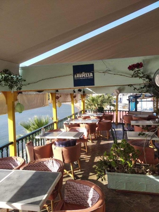 Ammoudia Rooms Agia Marina  Екстер'єр фото